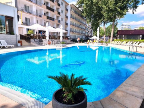 Complex Modern All Inclusive